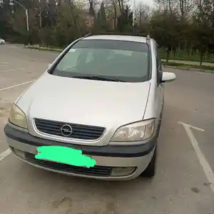 Opel Zafira, 2004