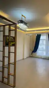 2-комн. квартира, 9 этаж, 65 м², Центр-2