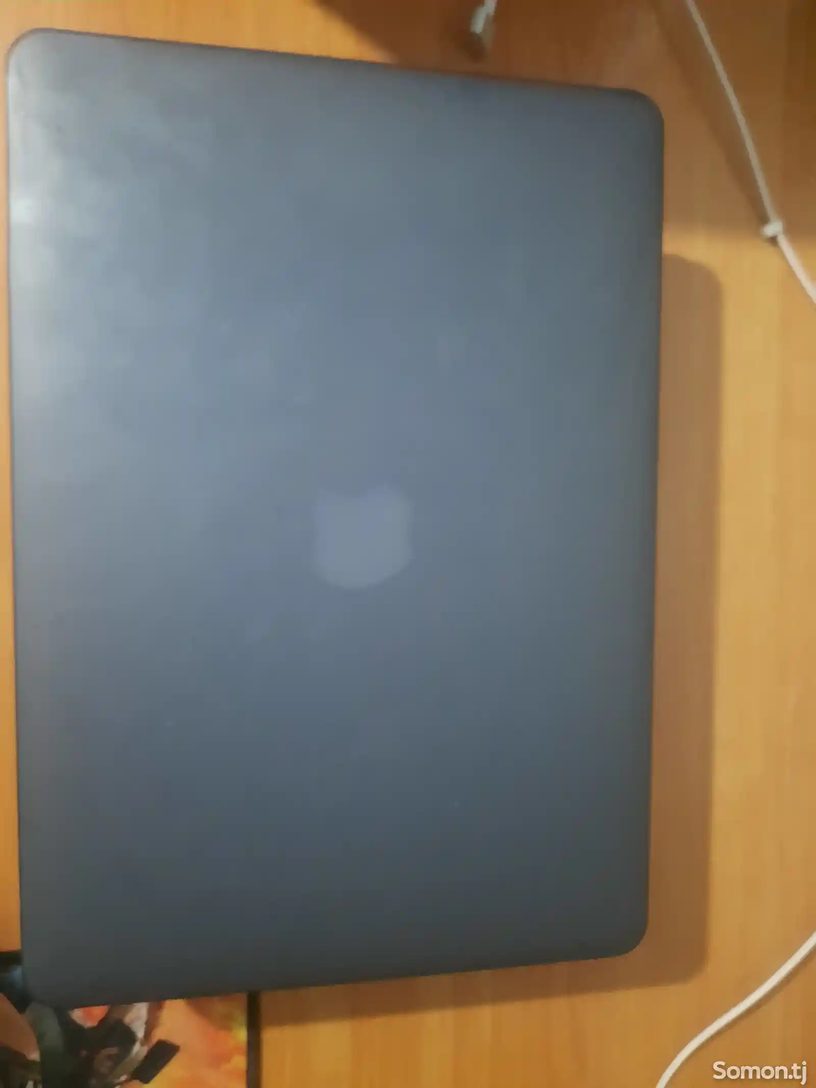 Ноутбук Apple MacBook-2