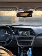 Hyundai Sonata, 2015-8