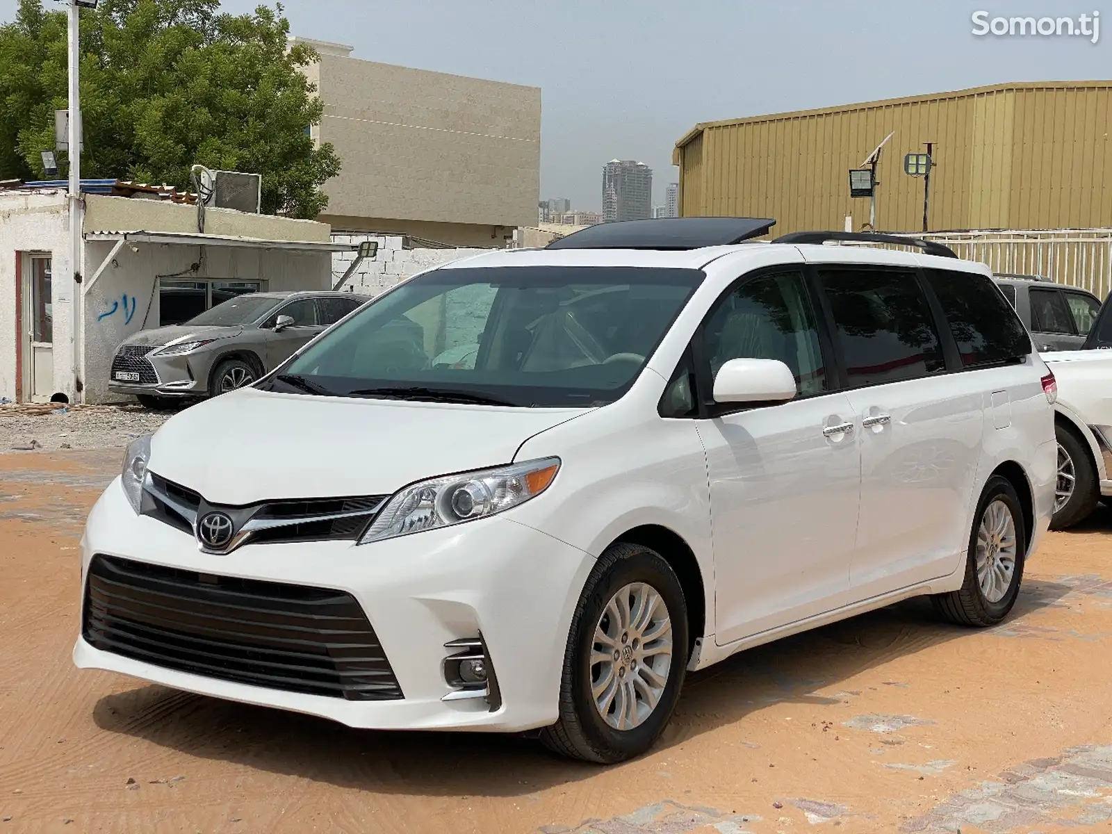 Toyota Sienna, 2014-9