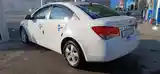 Chevrolet Cruze, 2010-7