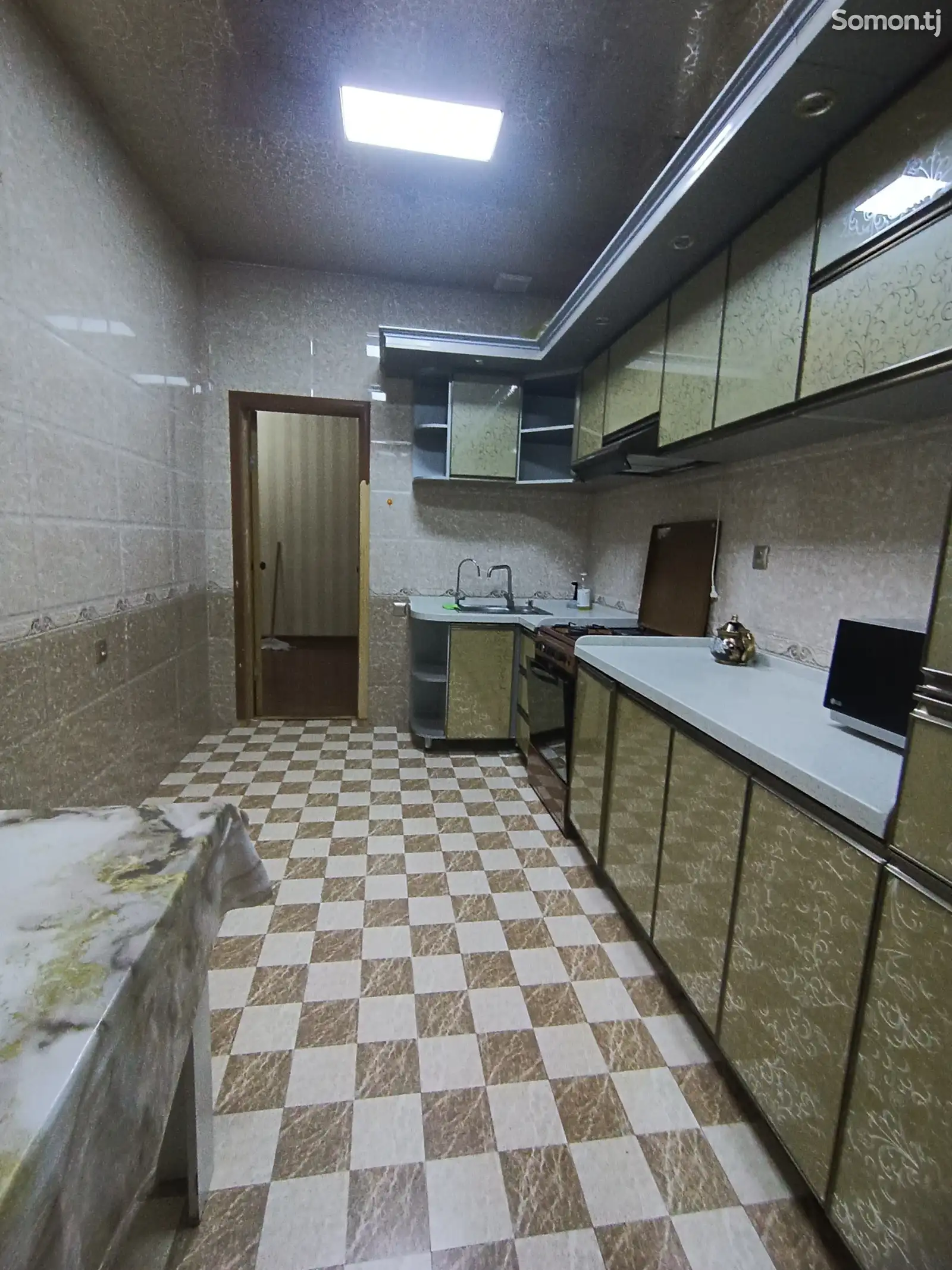 2-комн. квартира, 11 этаж, 80м², Шохмансур Садбарг-1