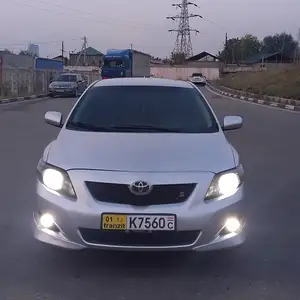 Toyota Corolla, 2010