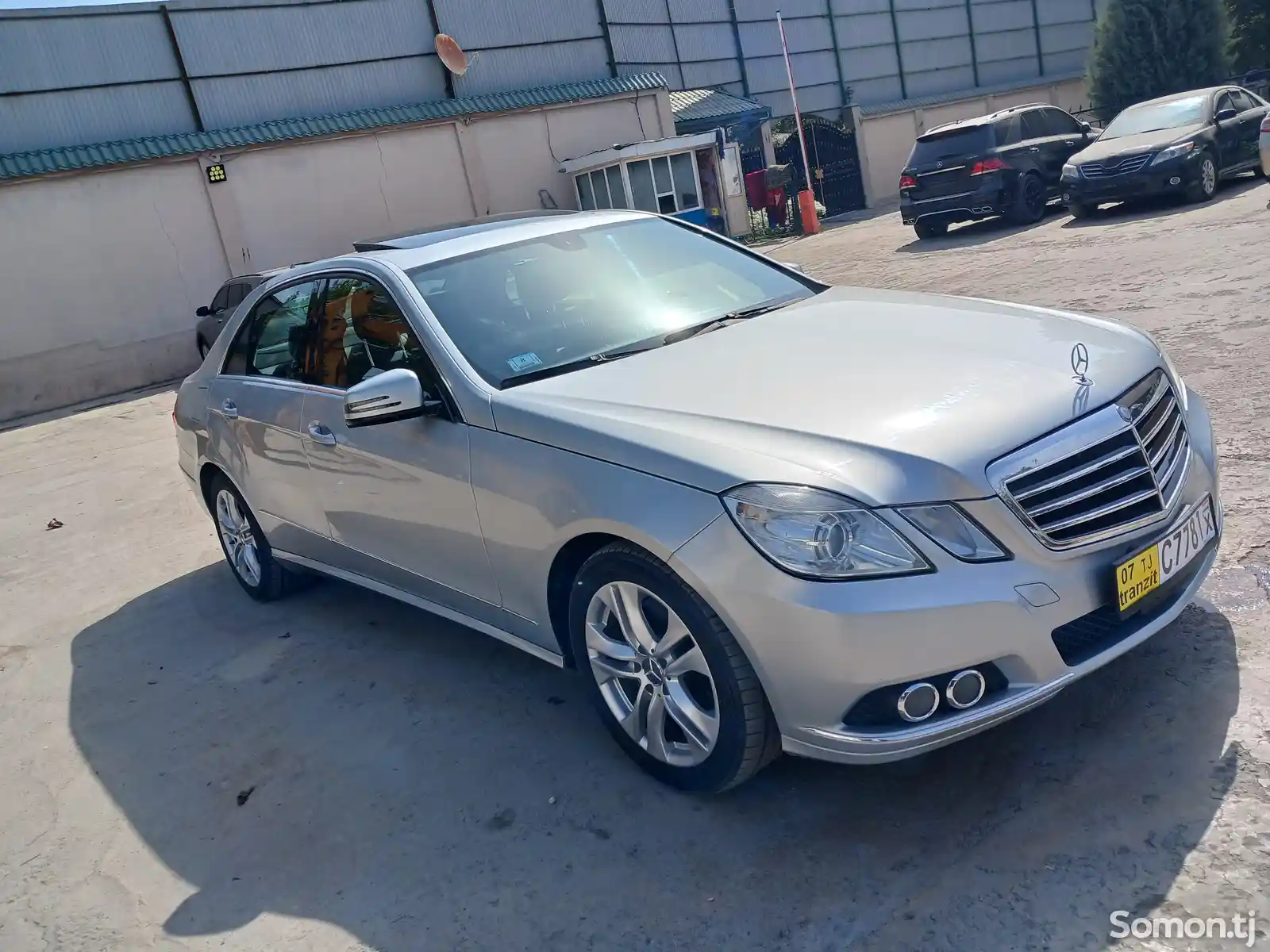 Mercedes-Benz E class, 2010-4