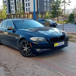 BMW 5 series, 2011