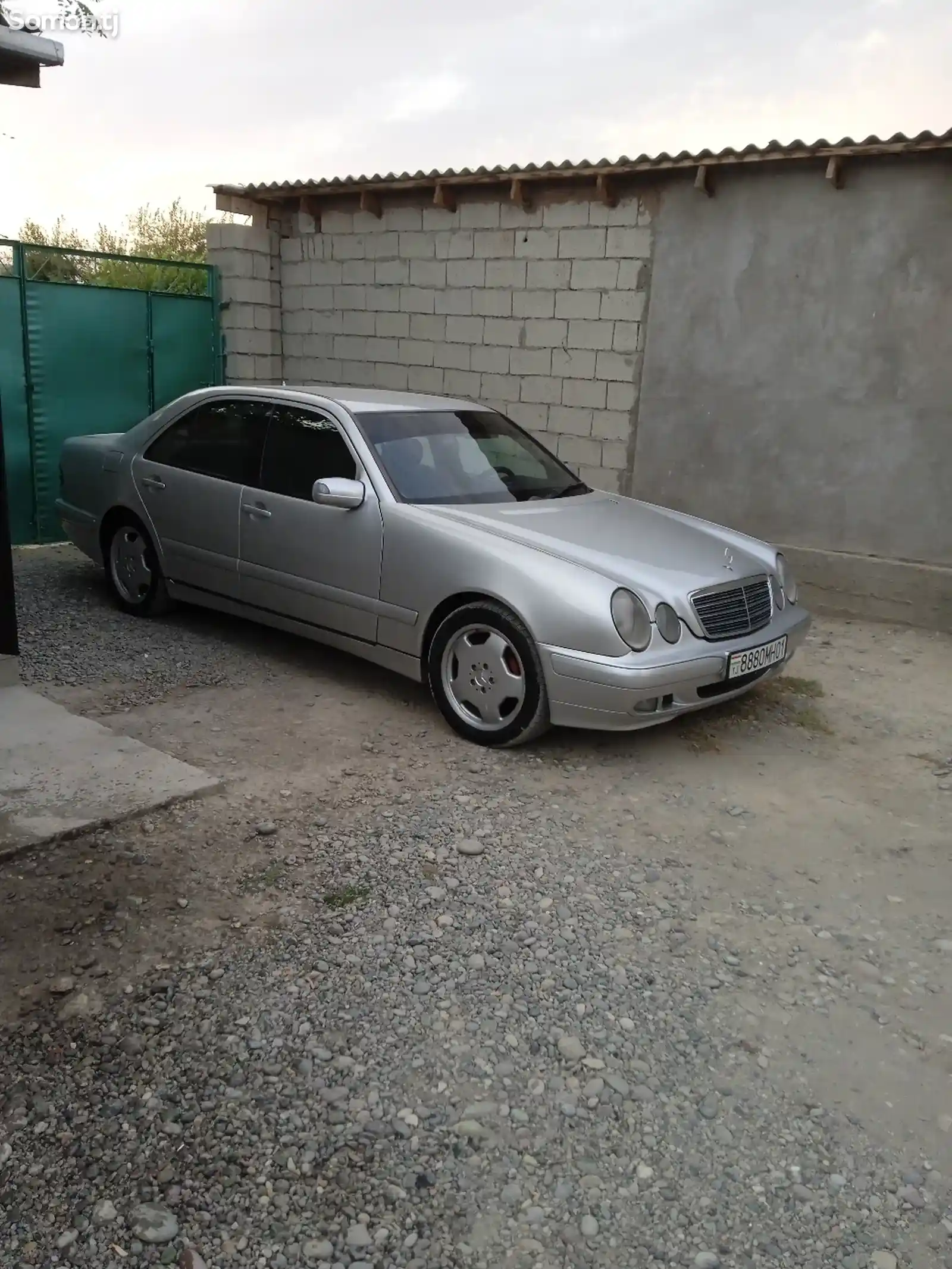 Mercedes-Benz E class, 2001-3