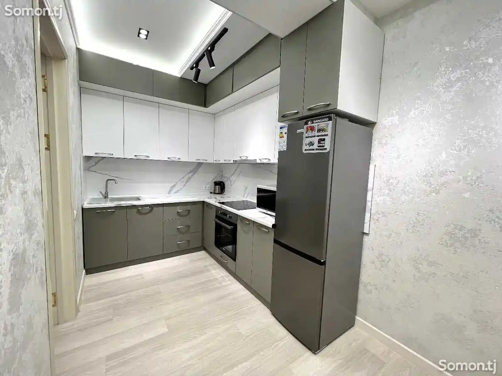 2-комн. квартира, 16 этаж, 70м², оперы и балет-10