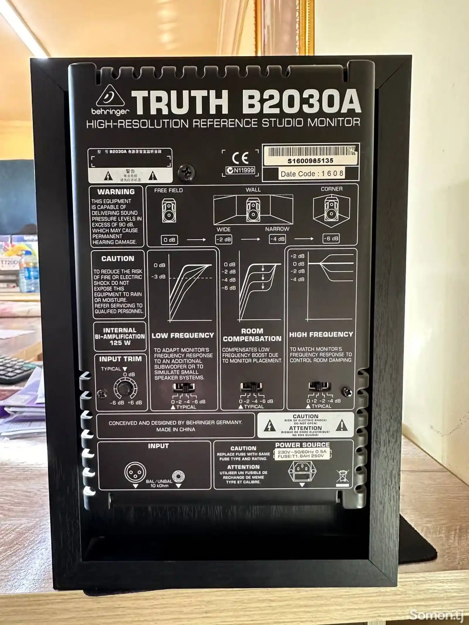 Колонка Behringer Truth B2030A-2