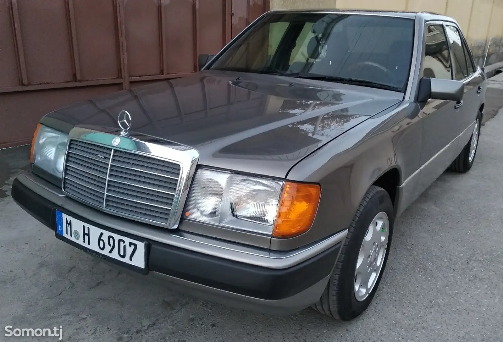 Mercedes-Benz W124, 1992-1