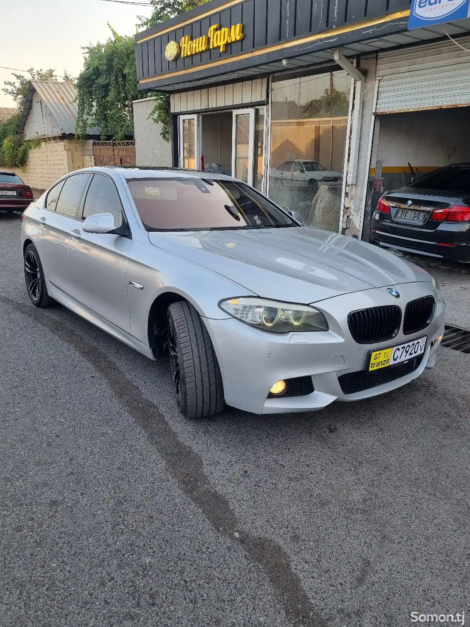 BMW 5 series, 2010-4