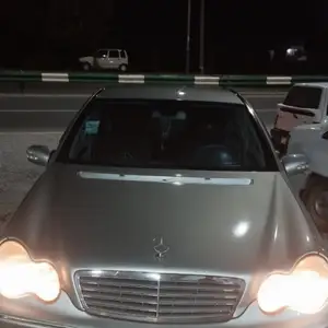 Mercedes-Benz C class, 2001