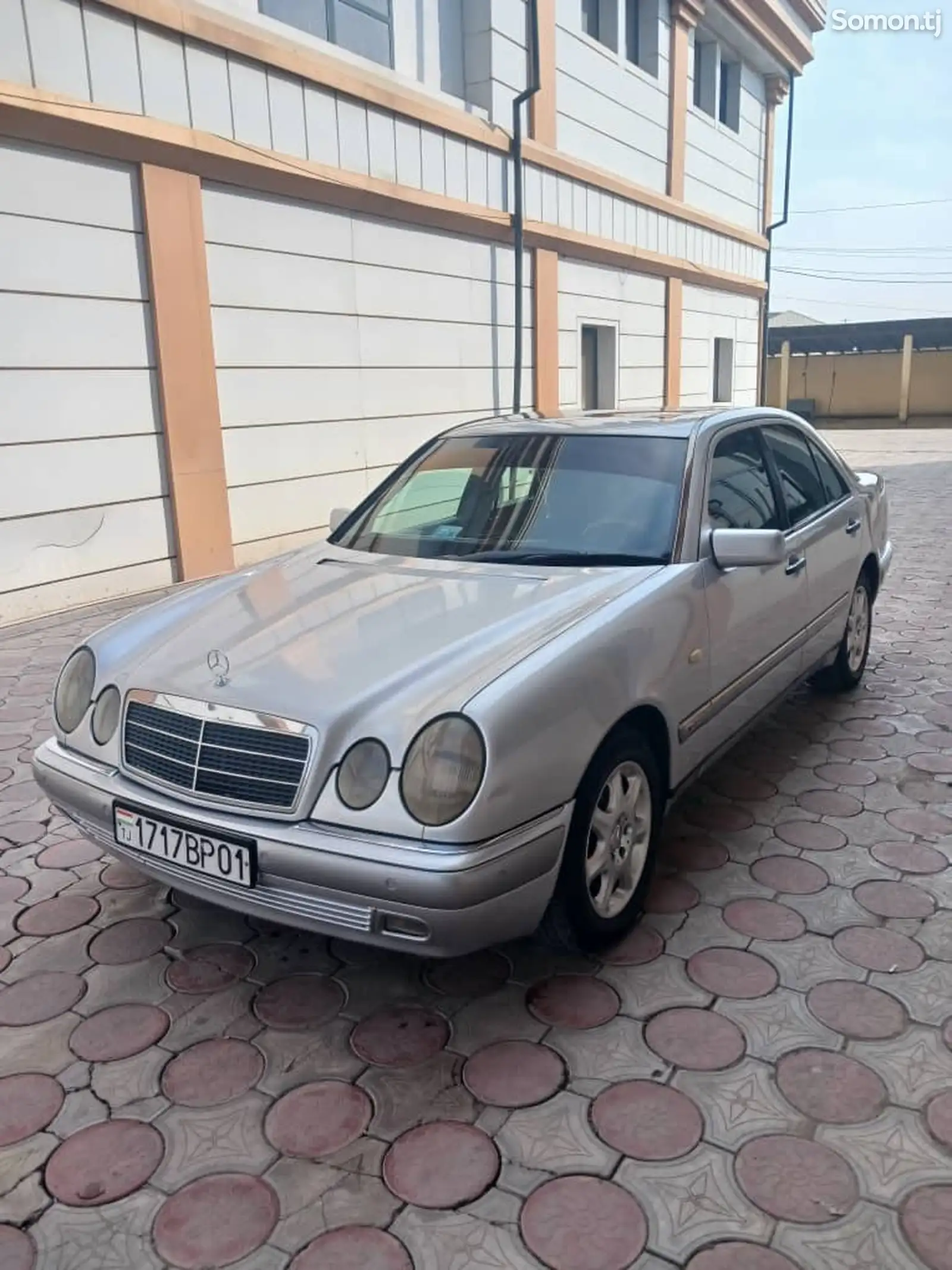 Mercedes-Benz E class, 1997-4