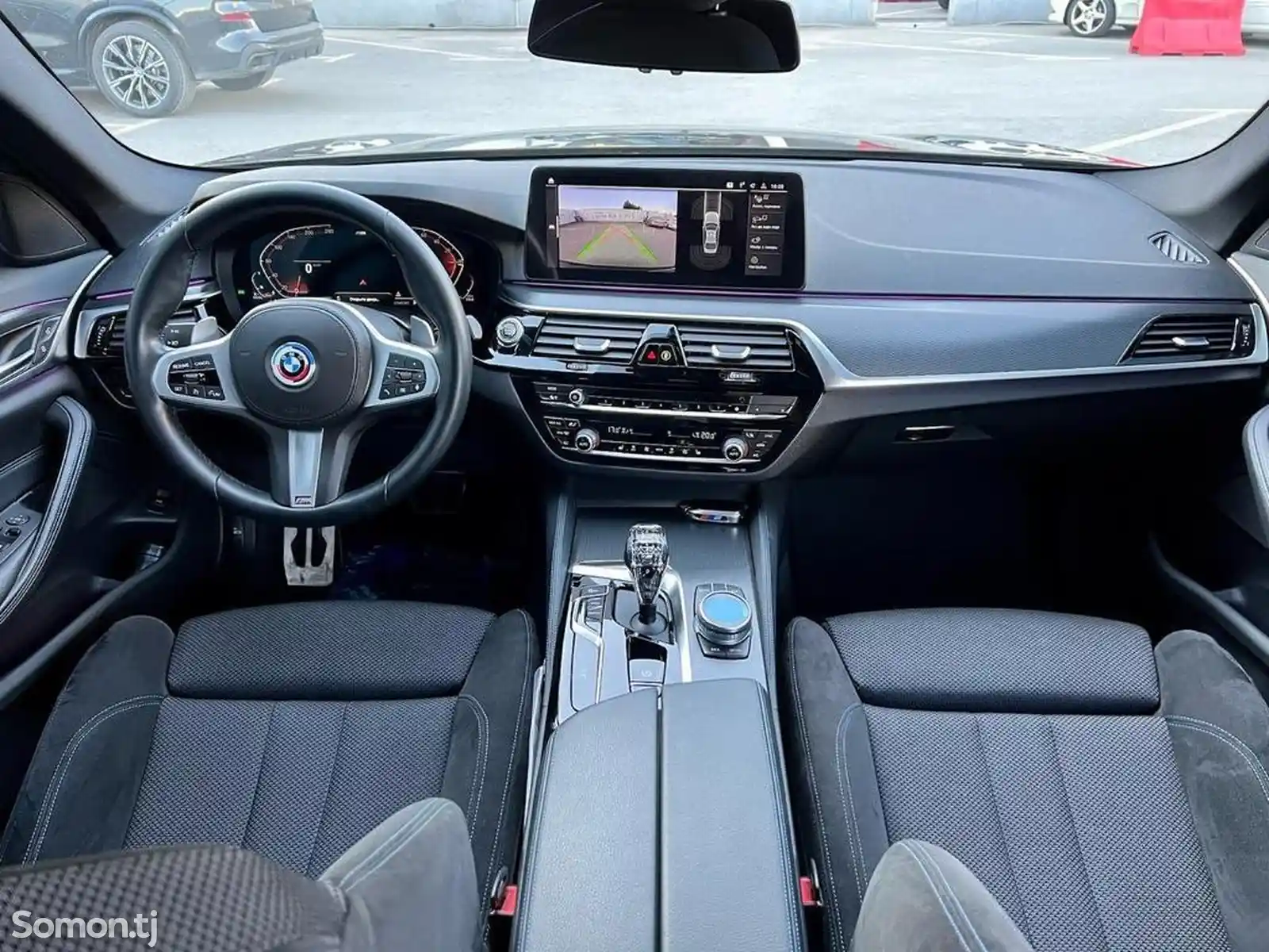 BMW M5, 2022-7