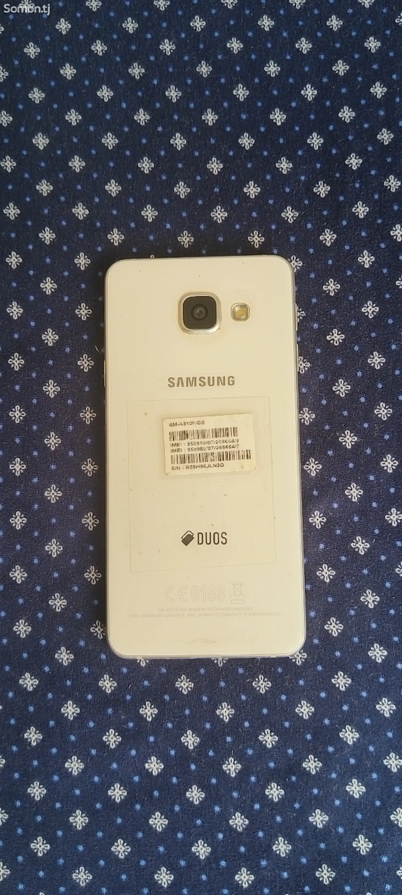 Samsung Galaxy A3-1