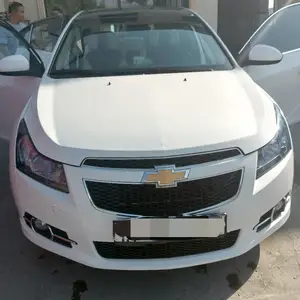 Chevrolet Cruze, 2010