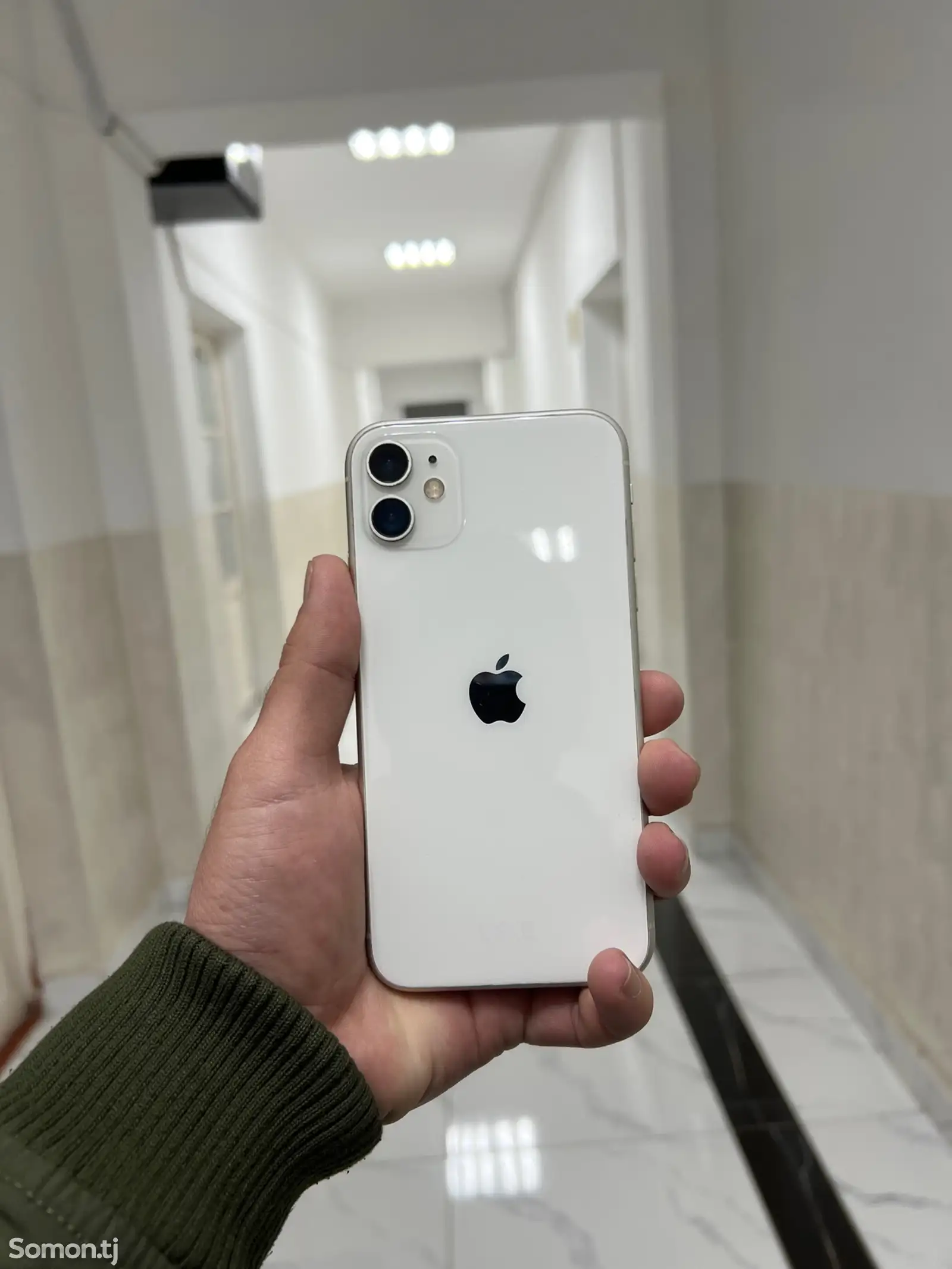 Apple iPhone 11, 64 gb, White-1