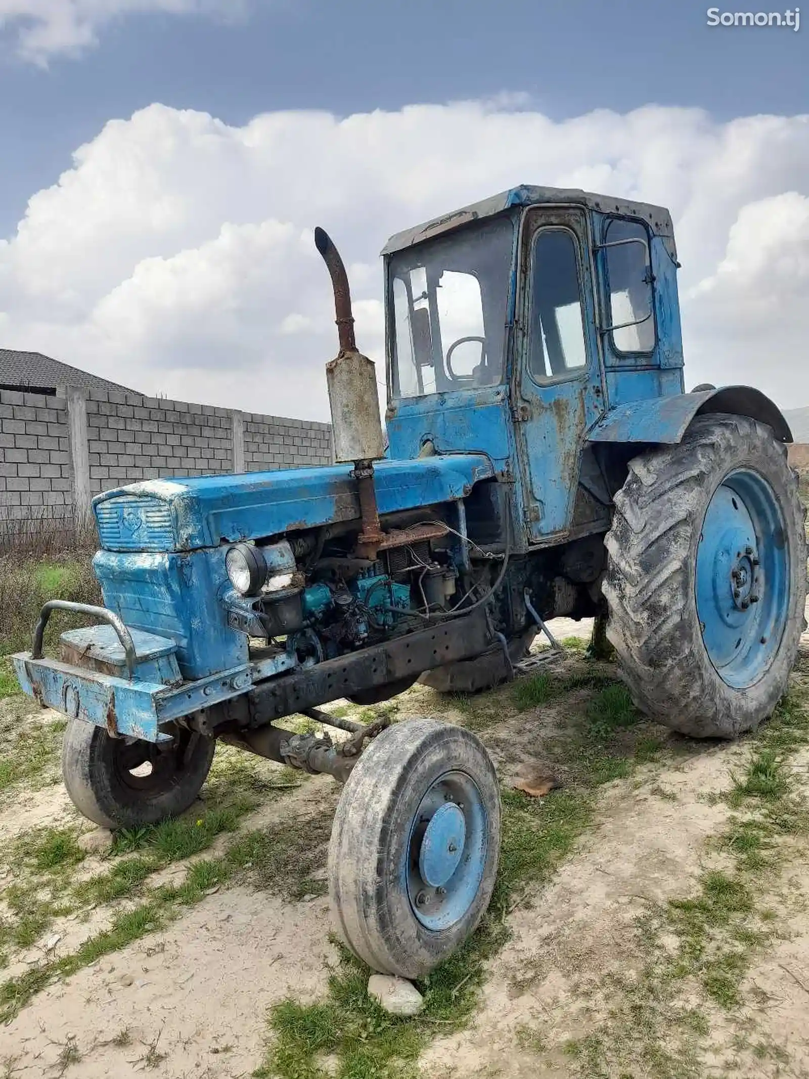 Трактор Т28-4