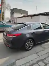 Kia K5, 2016-3