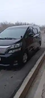 Toyota Vellfire, 2010-2