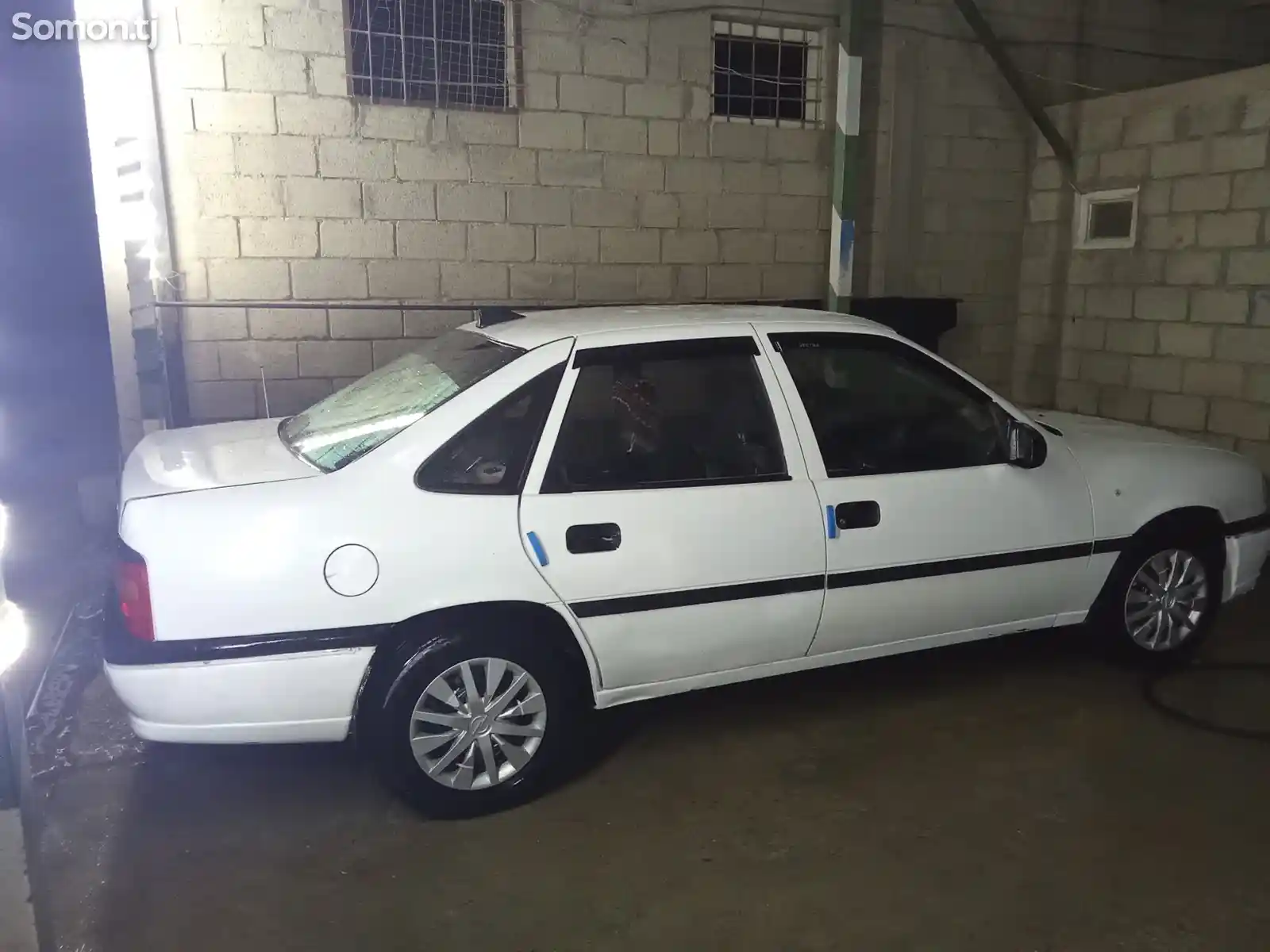 Opel Vectra A, 1995-1