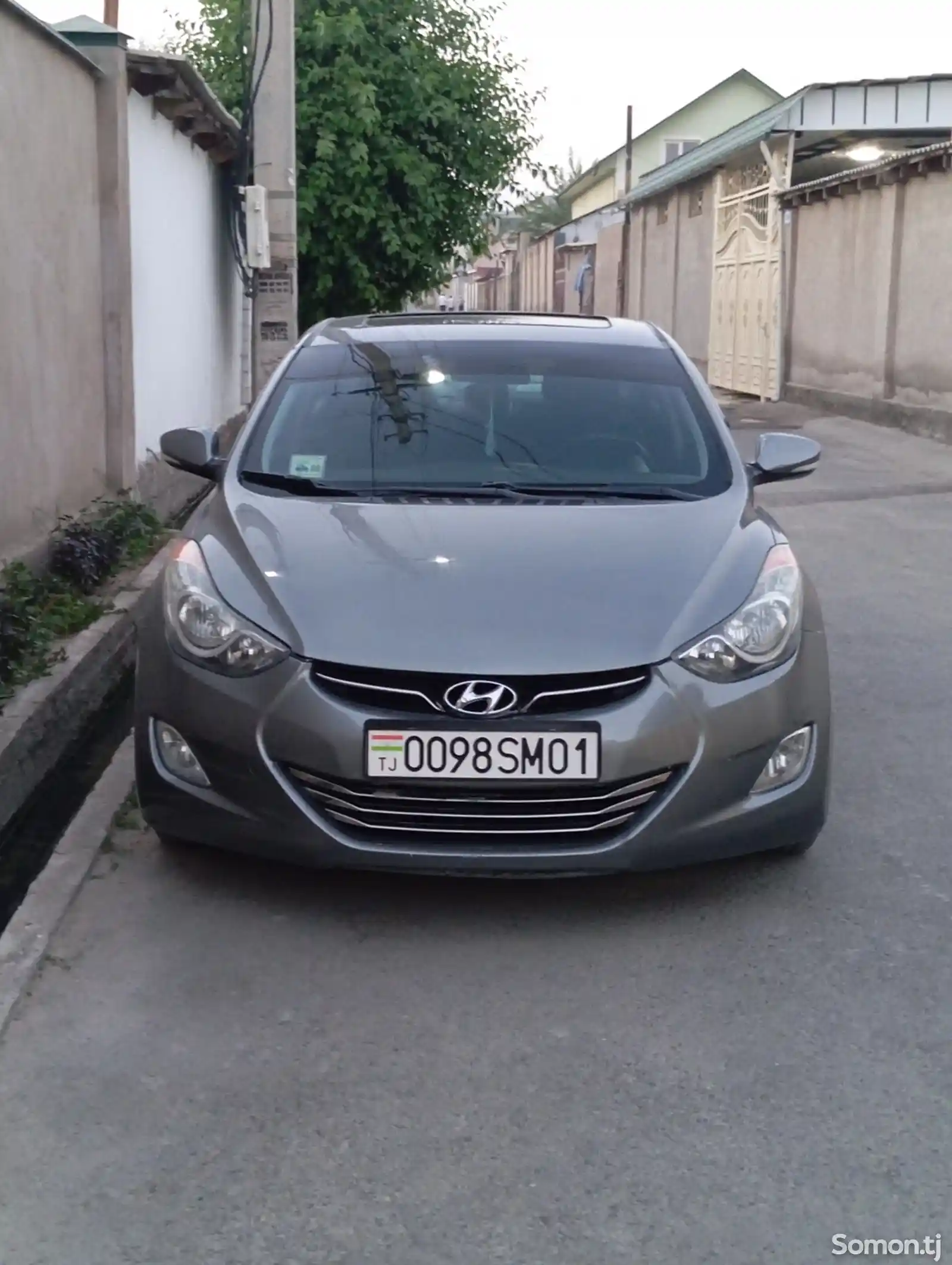 Hyundai Elantra, 2011-10