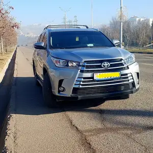 Toyota Highlander, 2015