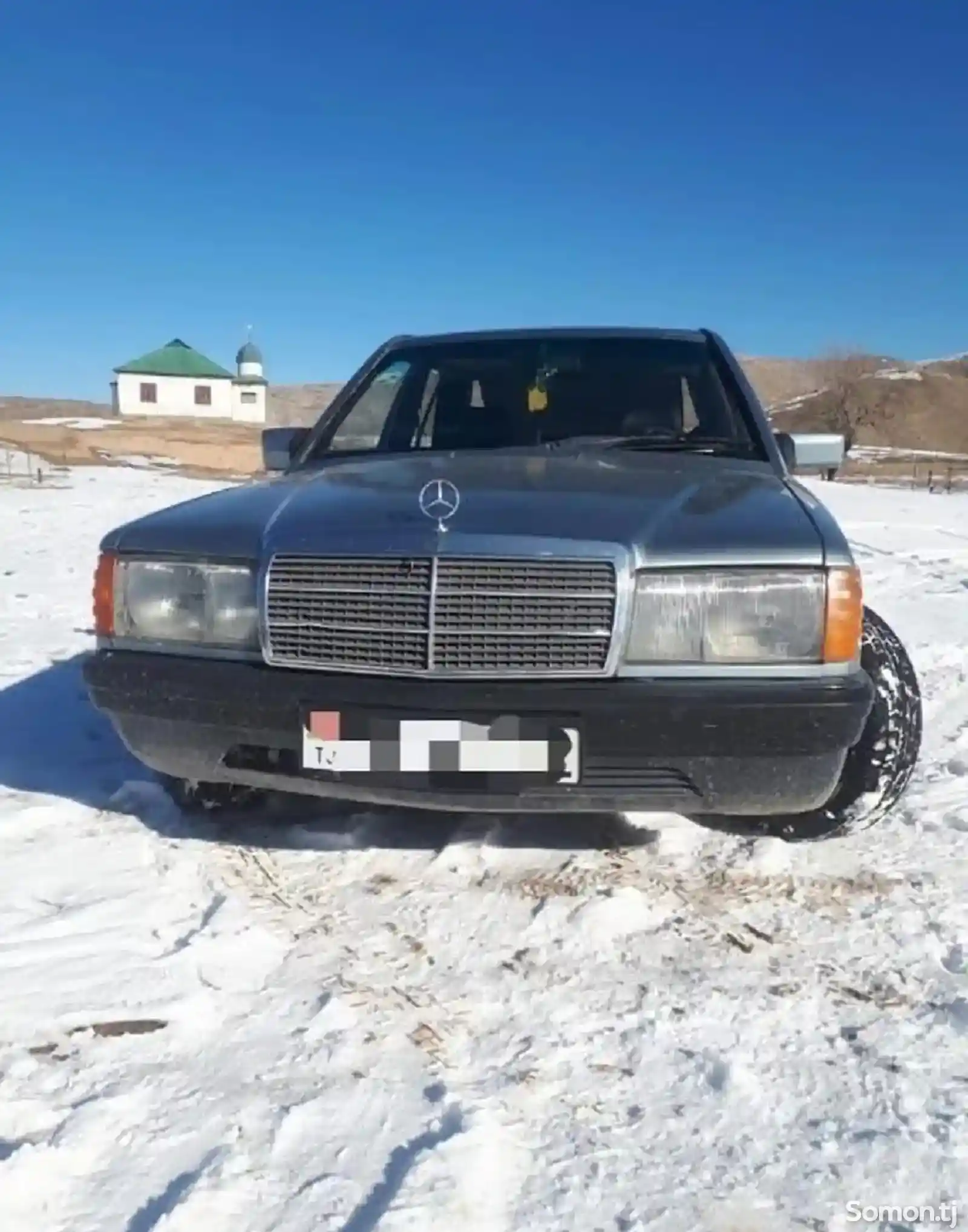 Mercedes-Benz W124, 1986