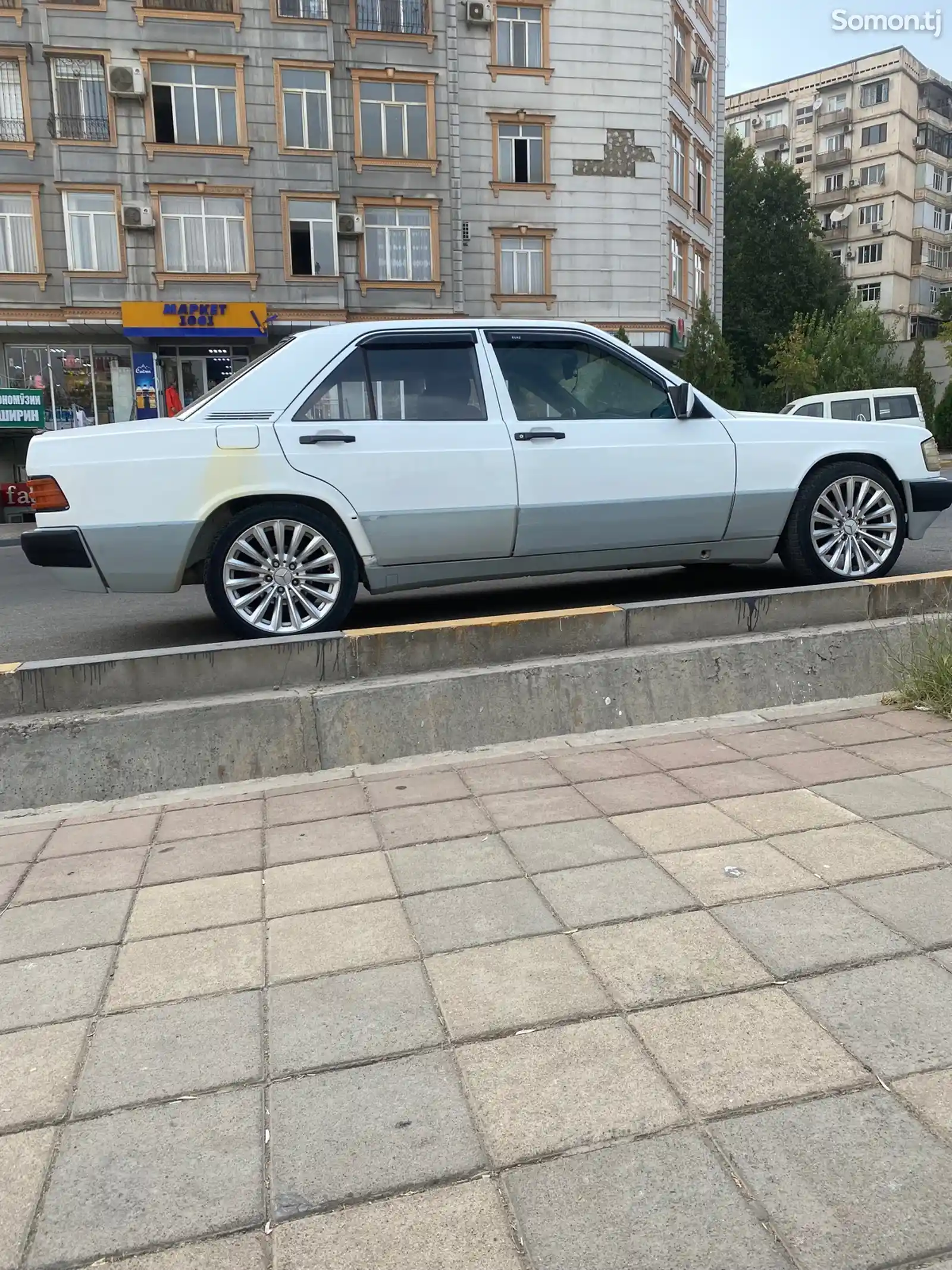 Mercedes-Benz W201, 1991-4