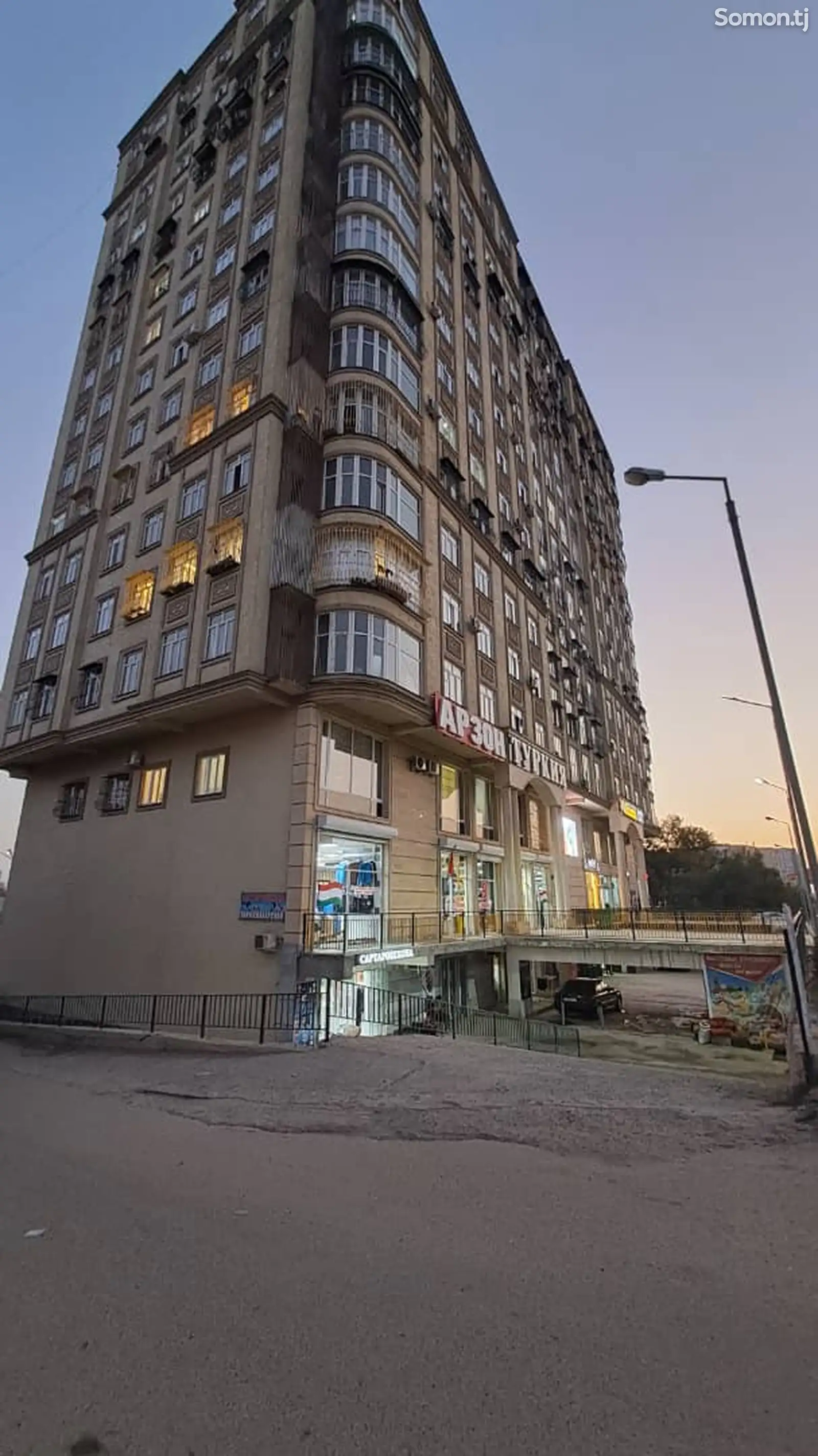 2-комн. квартира, 10 этаж, 70 м², Сино-4