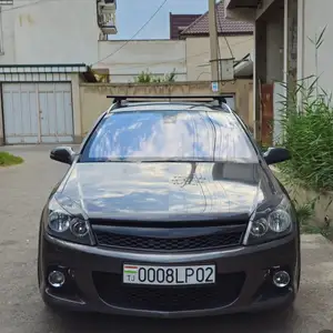 Бампер от Opel Astra H Opc