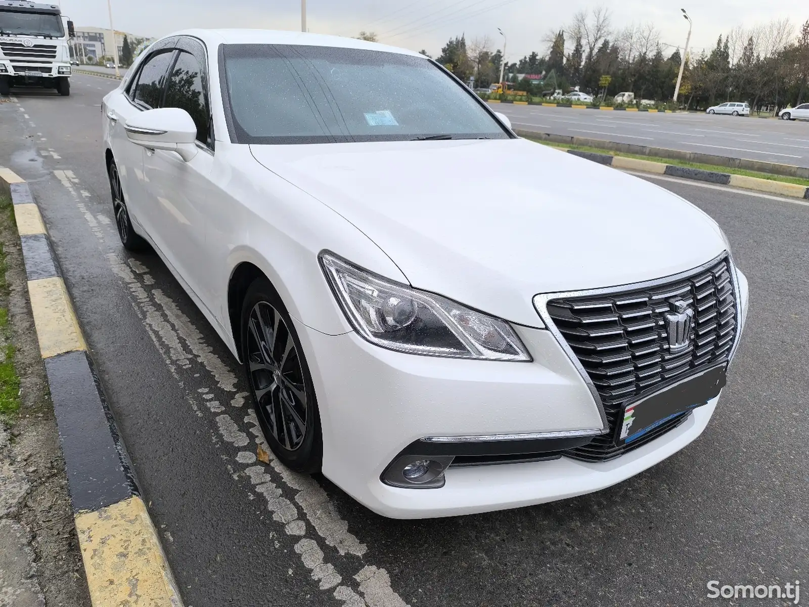 Toyota Crown, 2014-1