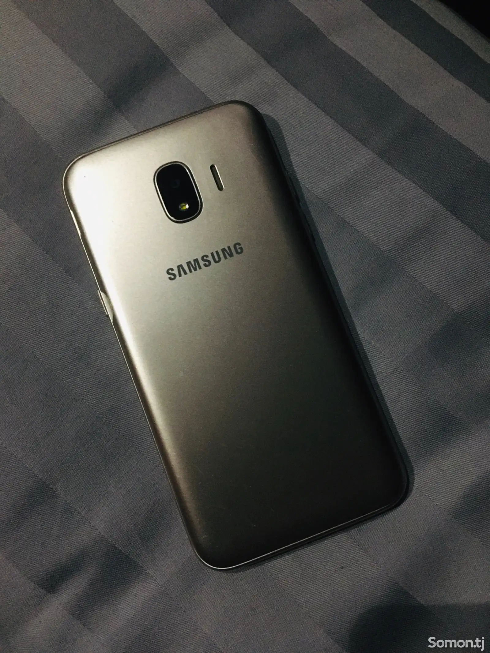 Samsung Galaxy J2-1