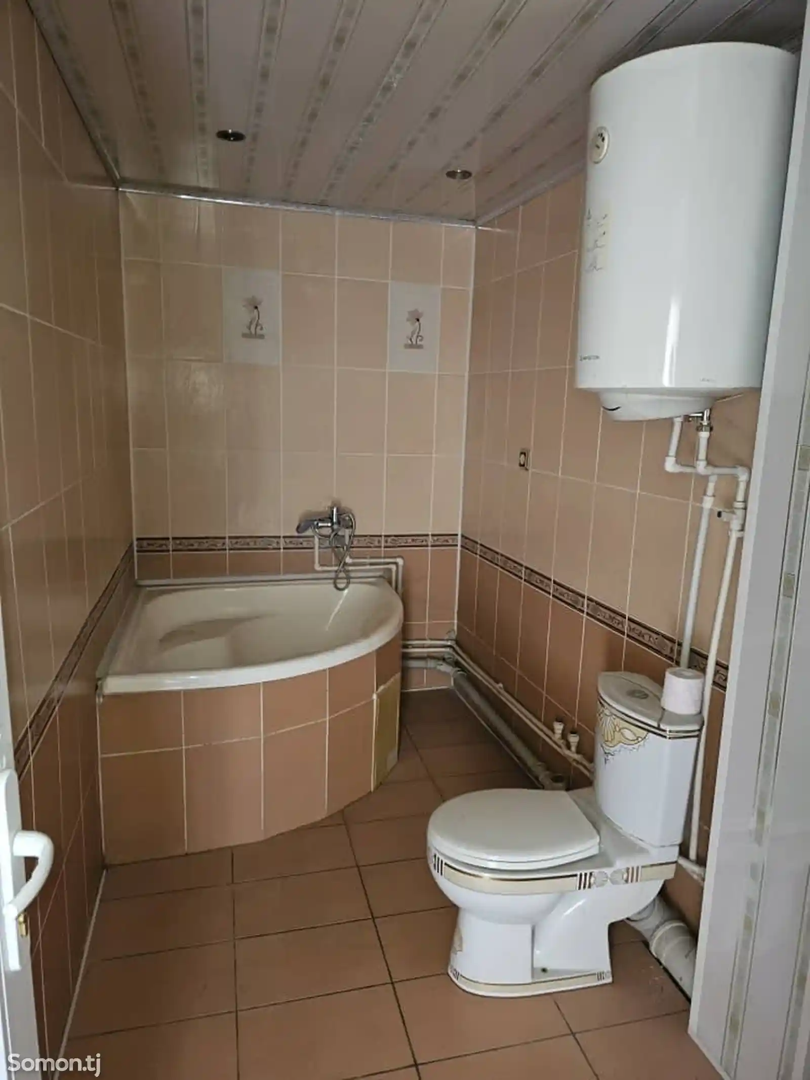 2-комн. квартира, 4 этаж, 50 м², Универмаг-1