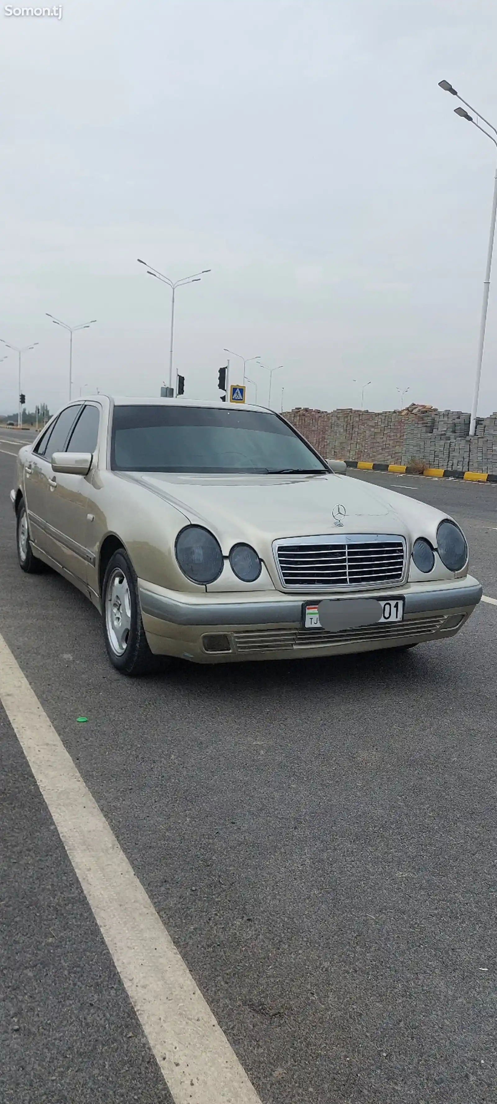 Mercedes-Benz E class, 1999-16