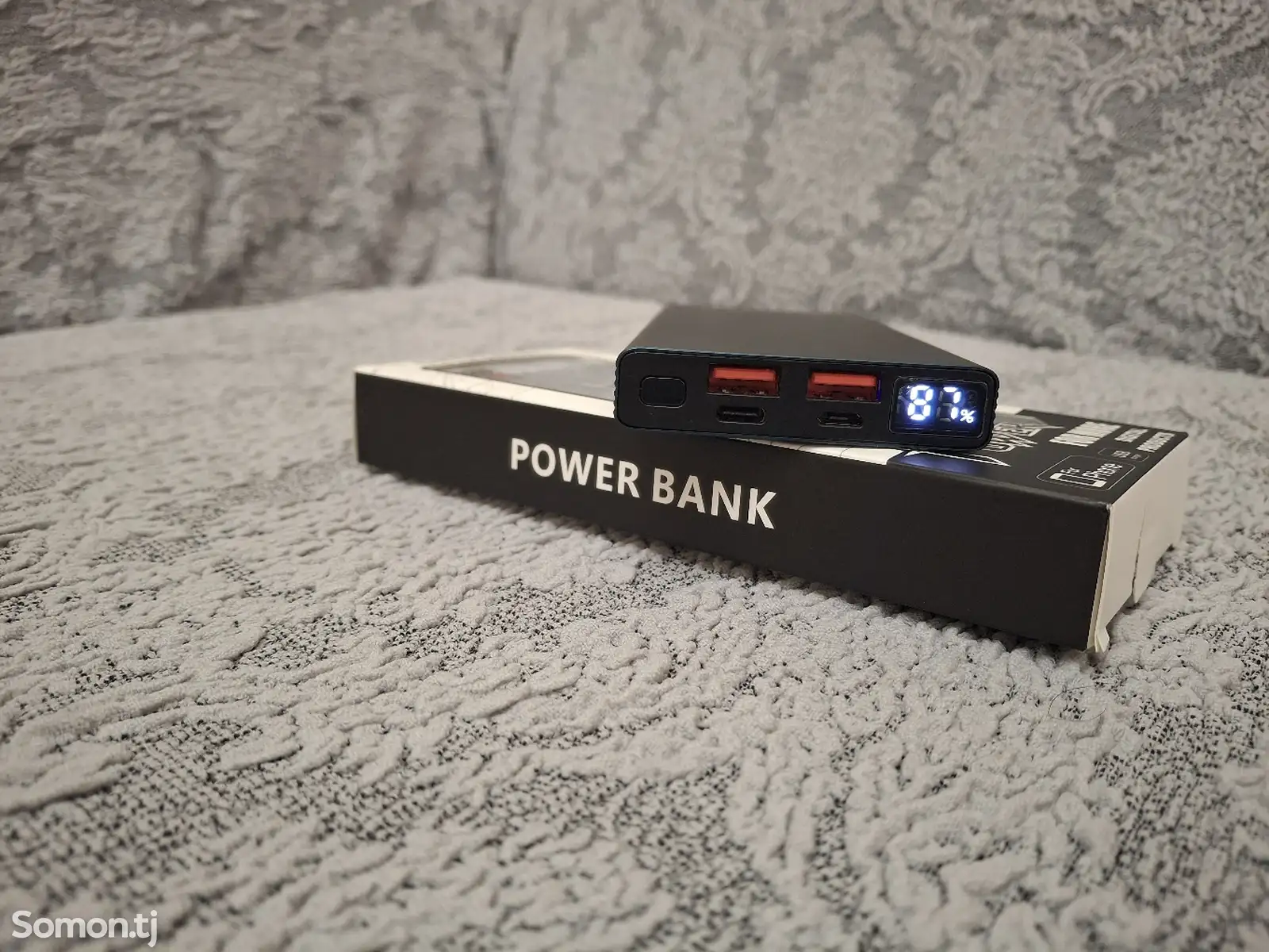 Внешний аккумулятор Power bank Universal 10 000 mAh-1