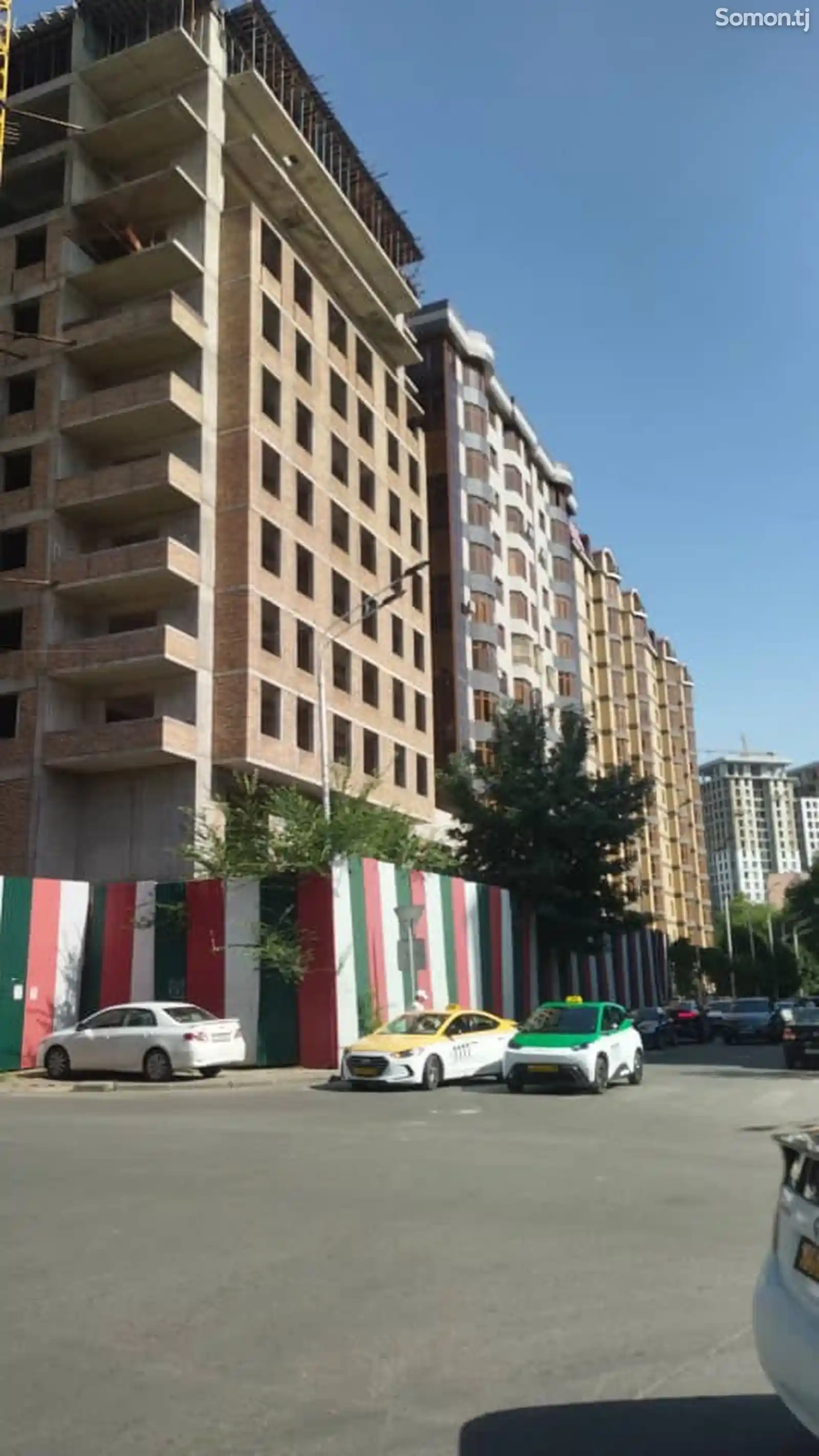 3-комн. квартира, 7 этаж, 120 м², Славянский Университет-2