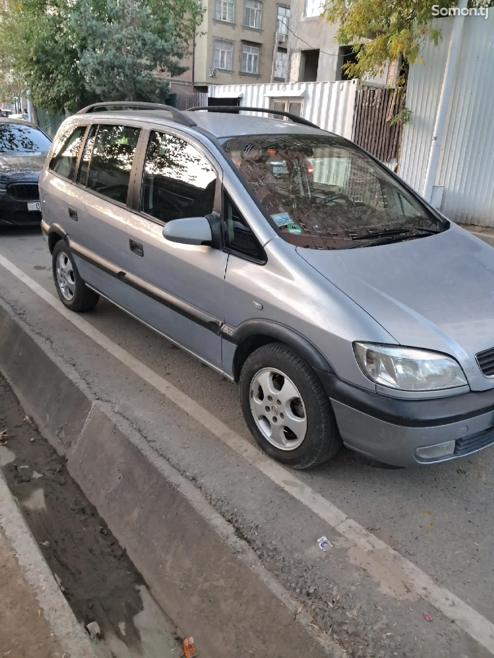 Opel Zafira, 2000-1