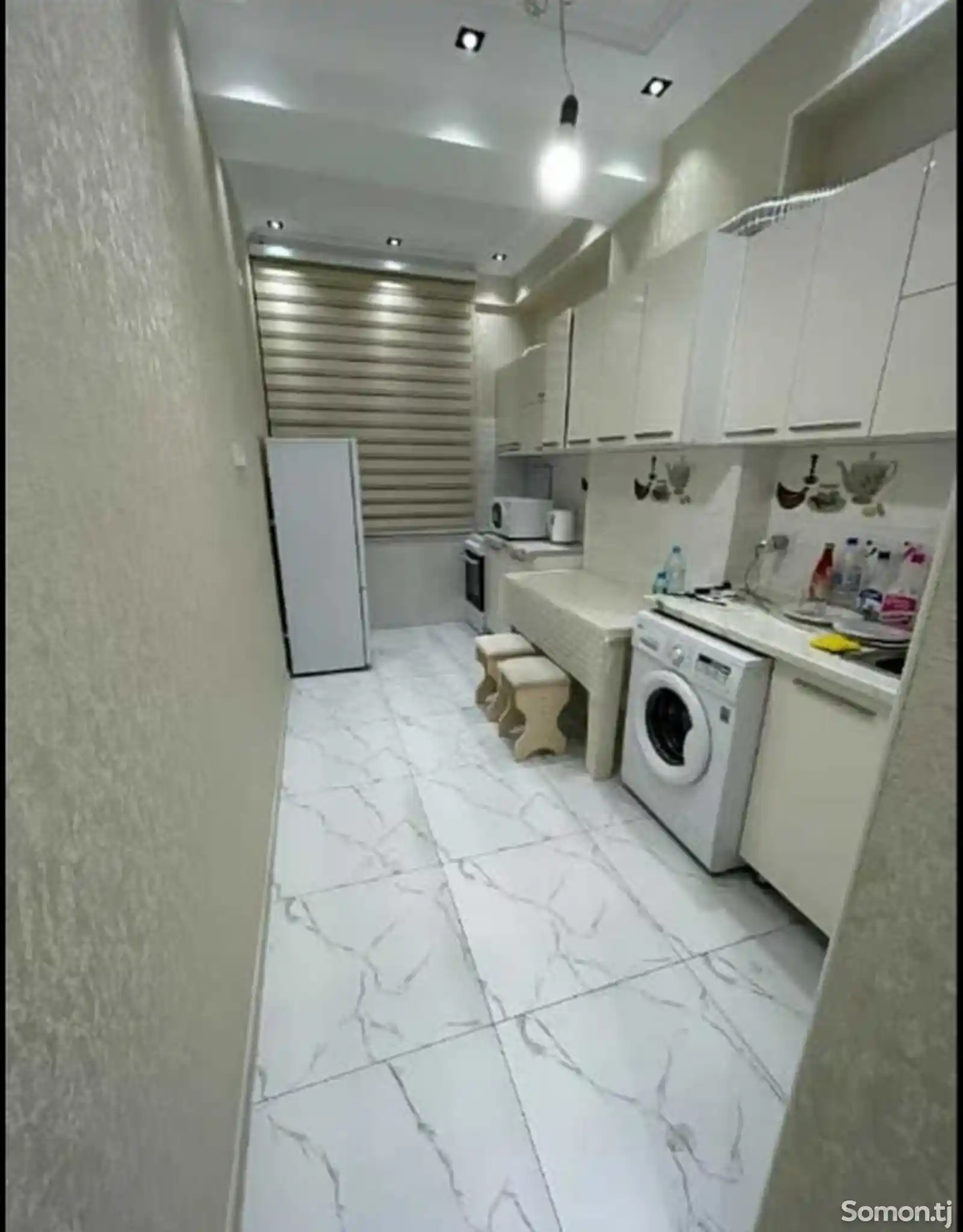 2-комн. квартира, 14 этаж, 60м², Дом печати-1