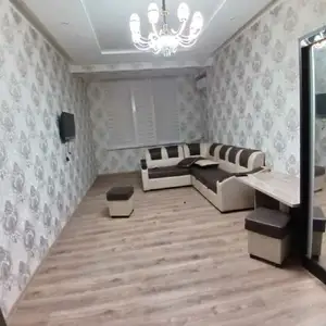 2-комн. квартира, 1 этаж, 55м², 28мкр