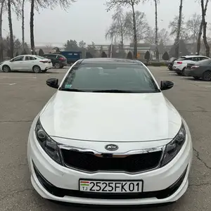 Kia K5, 2012