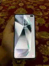 Samsung Galaxy S10+-3