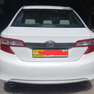 Toyota Camry, 2012