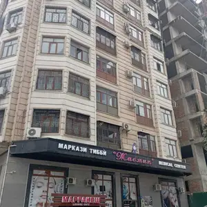 2-комн. квартира, 6 этаж, 52м², цум