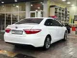 Toyota Camry, 2015-4