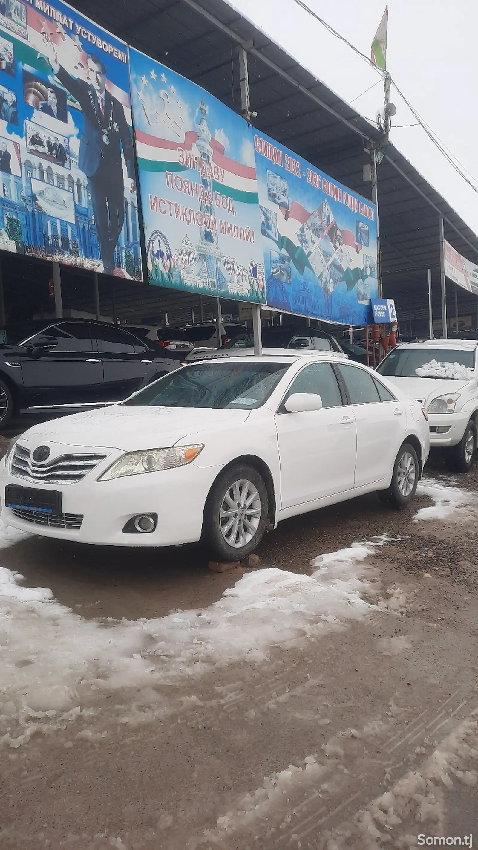 Toyota Camry, 2010-1