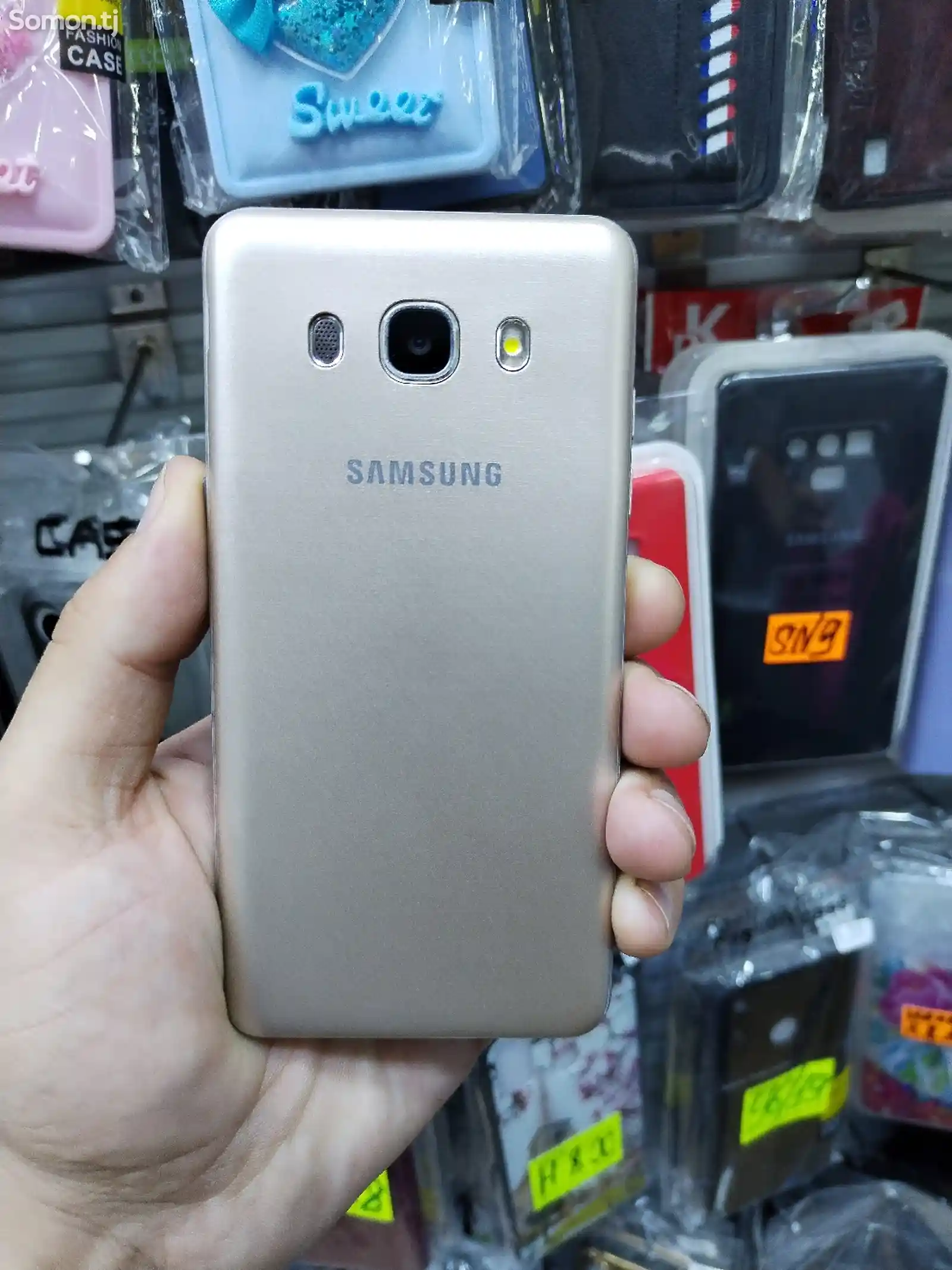 Samsung Galaxy J5 2016 16-2