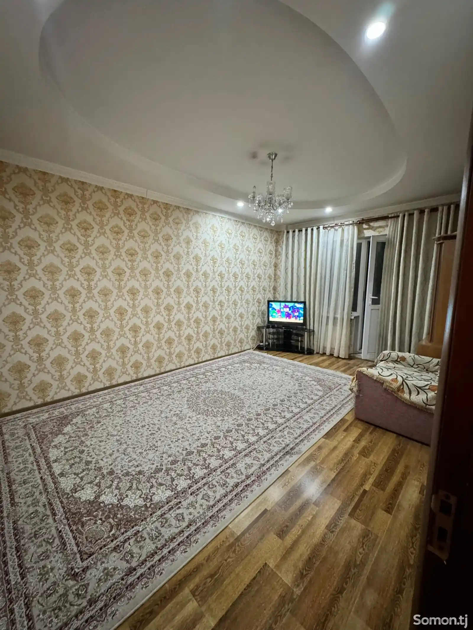 3-комн. квартира, 6 этаж, 90 м², Сино-1