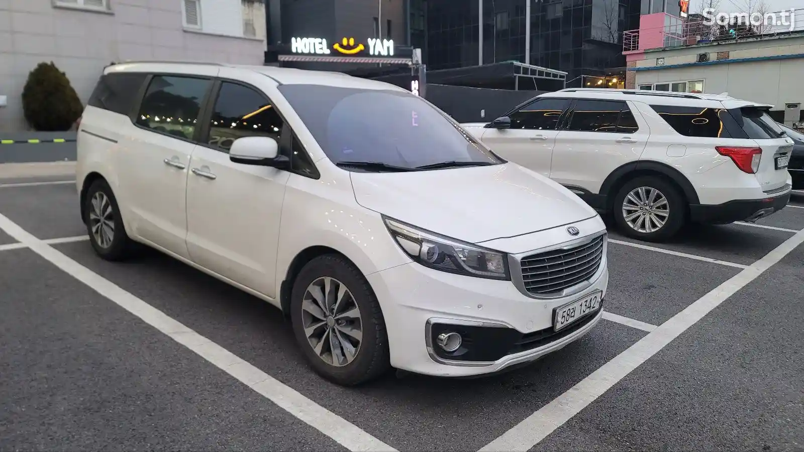 Kia Carnival, 2016-3