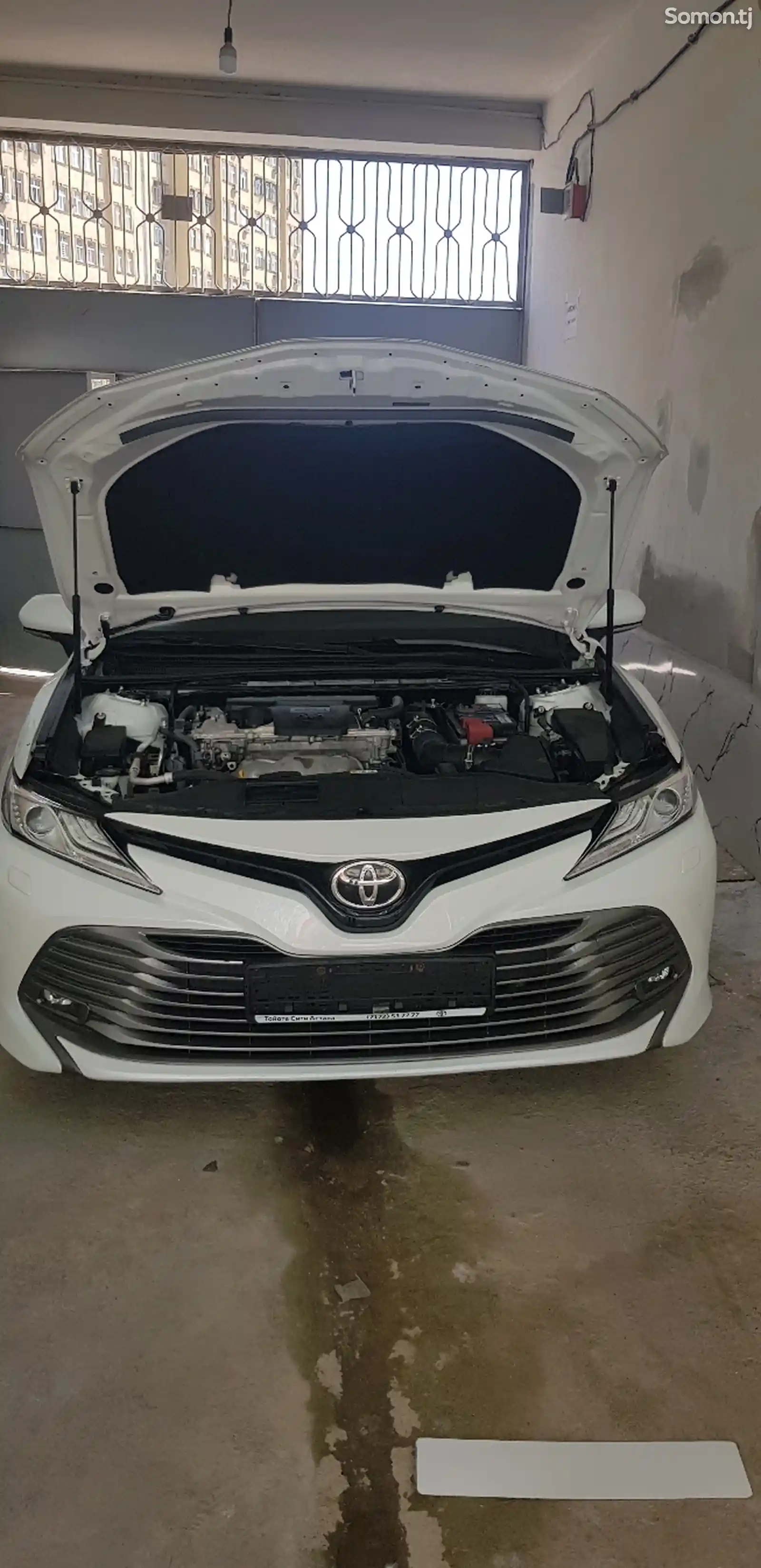 Toyota Camry, 2019-4